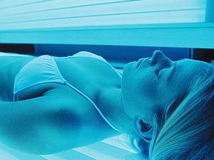 The Tanning Debate: Are The Dangers Really Great Enough to Stop?