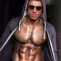 IFBB Men’s Physique Competitor Nick Olsen Interviews with Directlyfitness.com