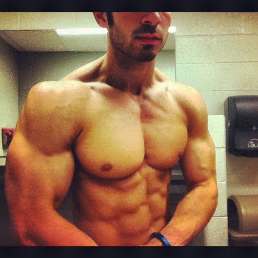 Personal Trainer and Competitor Corbin Pierson Interviews with Directlyfitness.com