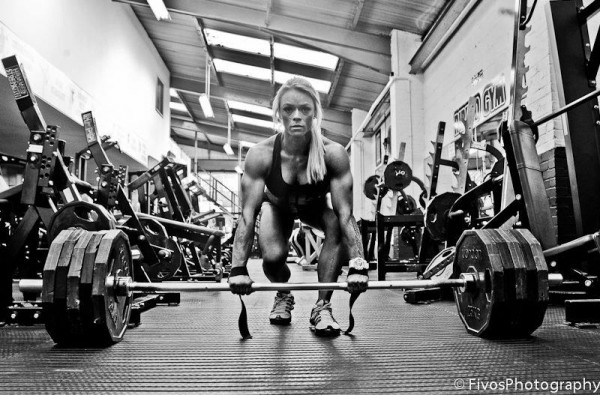 World Powerlifting Chamption Su Farrell Interviews with Directlyfitness.com